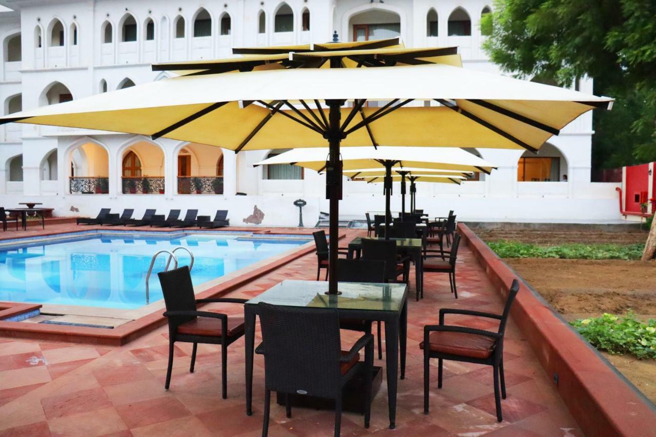 Hotel Maharaja Ganga Mahal Bikaner Esterno foto
