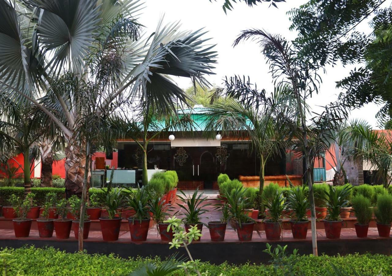 Hotel Maharaja Ganga Mahal Bikaner Esterno foto