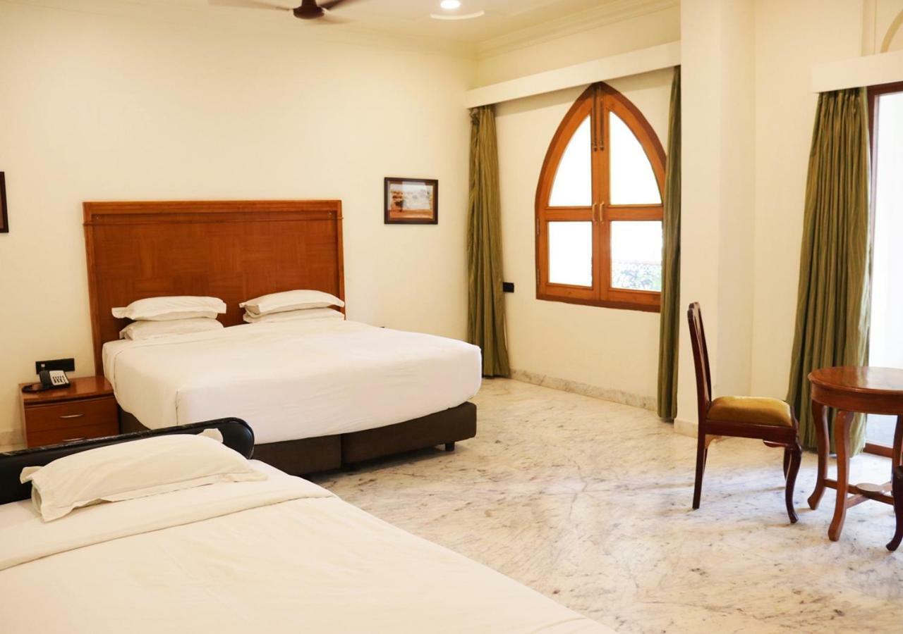 Hotel Maharaja Ganga Mahal Bikaner Esterno foto